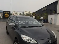 Gris / plata Usado 2014 Mazda 5 Monovolumen | 6999 €