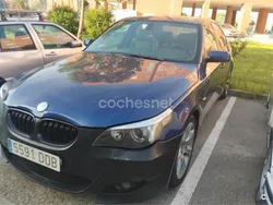 Azul Usado 2004 BMW 530 Berlina | 1500 €