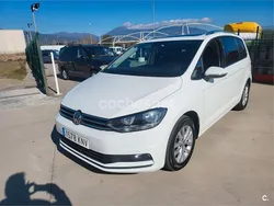 Blanco Usado 2018 VW Touran Advance Monovolumen | 19.490 € (Precio justo)