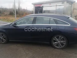 Azul Usado 2016 Mercedes CLA200 Shooting Brake AMG line Familiar | 19.000 € (Precio justo)