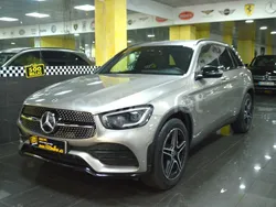 Gris Usado 2021 Mercedes GLC220 SUV | 39.900 € (Buen precio)