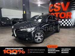 Negro Usado 2022 Alfa Romeo Stelvio Super SUV | 27.850 € (Buen precio)