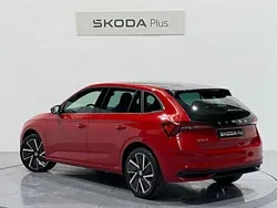 Rojo Usado 2024 Skoda Scala Selection Utilitario | 22.950 € (Un poco caro)