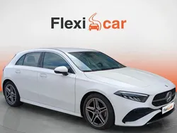 Blanco Usado 2023 Mercedes A180 Berlina | 26.990 € (Buen precio)