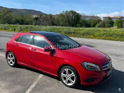 Granate Usado 2014 Mercedes A180 Urban Berlina | 17.750 €
