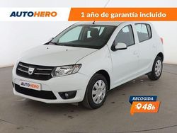 Blanco Usado 2015 Dacia Sandero Lauréate Utilitario | 8499 € (Precio justo)