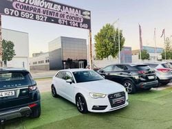 Blanco Usado 2013 Audi A3 Sportback Attraction Utilitario | 10.999 € (Precio justo)