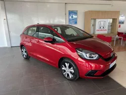 Burdeos Usado 2024 Honda Jazz Advance Utilitario | 24.900 € (Un poco caro)