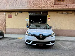 Blanco Usado 2016 Renault Scénic III Edition One Monovolumen | 13.990 €