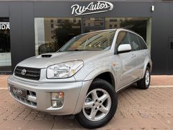 Gris / plata Usado 2003 Toyota RAV4 Luna SUV | 11.999 € (Caro)