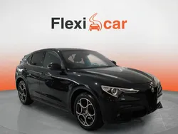 Negro Usado 2022 Alfa Romeo Stelvio Sprint SUV | 24.390 € (Precio justo)
