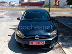 Azul Usado 2010 VW Golf VI Advance Berlina | 6800 € (Precio justo)
