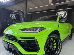 Verde Usado 2022 Lamborghini Urus SUV | 329.900 €