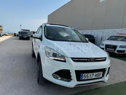 Blanco Usado 2014 Ford Kuga Titanium SUV | 9900 € (Precio justo)