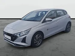 Gris lumen Usado 2024 Hyundai i20 | 17.600 € (Precio justo)