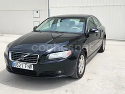 Negro Usado 2007 Volvo S80 Momentum Berlina | 5990 €