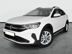 Blanco puro Usado 2022 VW Taigo Design SUV | 15.990 € (Precio justo)