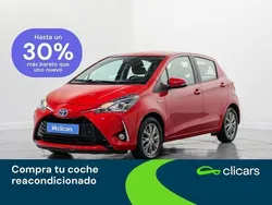 Rojo Usado 2020 Toyota Yaris Hybrid Active | 15.990 € (Precio justo)