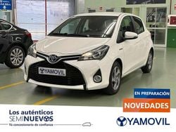 Blanco Usado 2016 Toyota Yaris Hybrid Active Utilitario | 13.450 € (Precio justo)