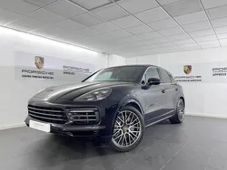 Negro jet metalizado Usado 2017 Porsche Cayenne S SUV | 62.900 €