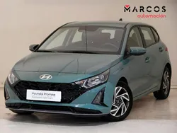 Verde Usado 2024 Hyundai i20 Berlina | 17.900 € (Precio justo)
