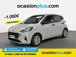 Gris / plata Usado 2022 Hyundai i10 Utilitario | 11.290 € (Precio justo)