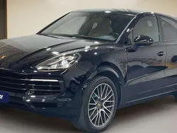Negro Usado 2022 Porsche Cayenne SUV | 76.000 €