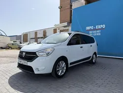 Blanco Usado 2018 Dacia Lodgy Comfort Monovolumen | 6200 €