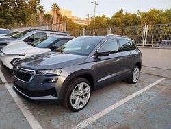 Nuevo 2025 Skoda Karoq SUV | 32.290 € (Precio justo)