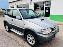 Gris / plata Usado 2005 Nissan Terrano SUV | 7499 € (Super precio)