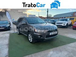 Beige Usado 2010 Mitsubishi Outlander Motion SUV | 9490 €