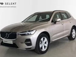 Gris Usado 2024 Volvo XC60 Core SUV | 42.600 € (Precio justo)
