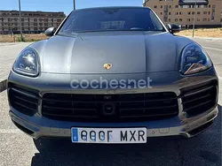Gris / plata Usado 2020 Porsche Cayenne SUV | 64.950 € (Super precio)