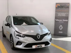 Gris Usado 2023 Renault Clio V Techno Utilitario | 17.900 € (Un poco caro)