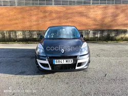 Negro Usado 2011 Renault Scénic III Dynamique Monovolumen | 6400 € (Precio justo)
