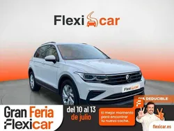 Blanco Usado 2021 VW Tiguan Life SUV | 26.990 € (Precio justo)