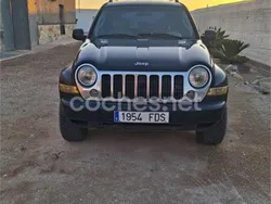 Negro Usado 2006 Jeep Cherokee Limited SUV | 9500 € (Caro)
