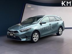 Verde Usado 2023 Kia Ceed Utilitario | 18.500 € (Un poco caro)