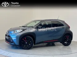 Gris / plata Usado 2023 Toyota Aygo Utilitario | 17.900 € (Un poco caro)