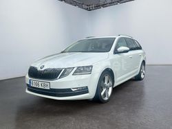 Blanco Usado 2017 Skoda Octavia Style Familiar | 15.999 € (Caro)