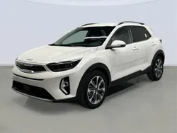 Clear white (ud) Nuevo 2024 Kia Stonic Style SUV | 20.895 € (Precio justo)