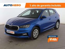 Azul Usado 2023 Skoda Fabia Ambition Utilitario | 13.999 € (Precio justo)