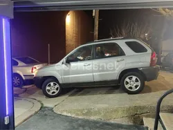 Gris / plata Usado 2006 Kia Sportage LX SUV | 4000 € (Precio justo)
