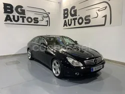 Negro Usado 2006 Mercedes CLS320 Berlina | 9999 € (Buen precio)