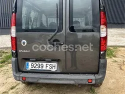 Gris / plata Usado 2009 Fiat Doblò Active Monovolumen | 6500 €