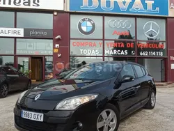 Negro Usado 2010 Renault Mégane III Dynamique Berlina | 5900 € (Precio justo)
