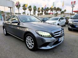 Gris Usado 2019 Mercedes C200 Berlina | 18.990 € (Precio justo)