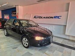 Negro Usado 2007 Alfa Romeo 147 Distinctive Utilitario | 4600 € (Buen precio)