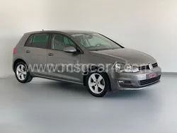 Gris / plata Usado 2016 VW Golf VII Advance Berlina | 11.490 € (Buen precio)