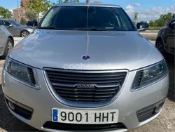 Gris / plata Usado 2012 Saab 9-5 Vector Berlina | 9900 €
